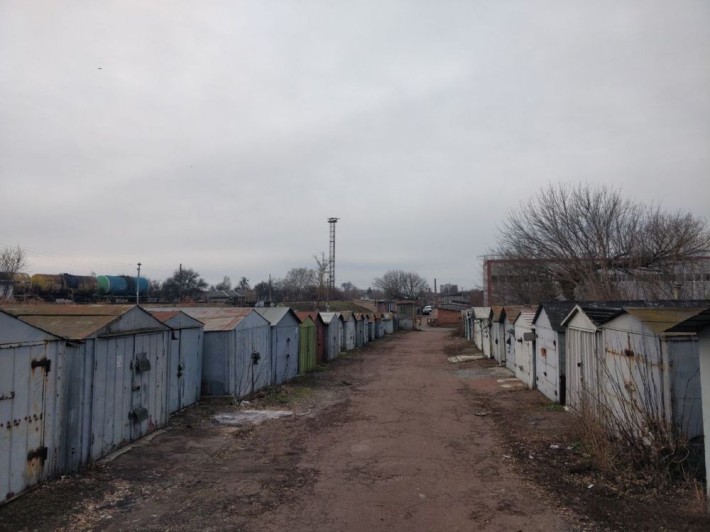 Оренда гаража (біля ринку на залізничному вокзалі) - фото 1