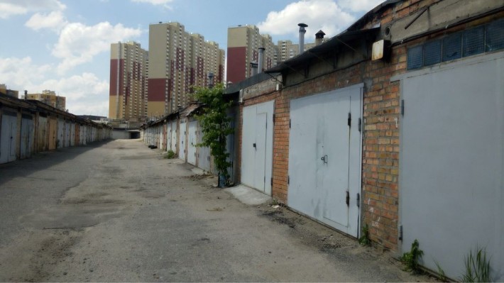Здам в оренду гараж в ГК «Квітневий», Виноградар - фото 1