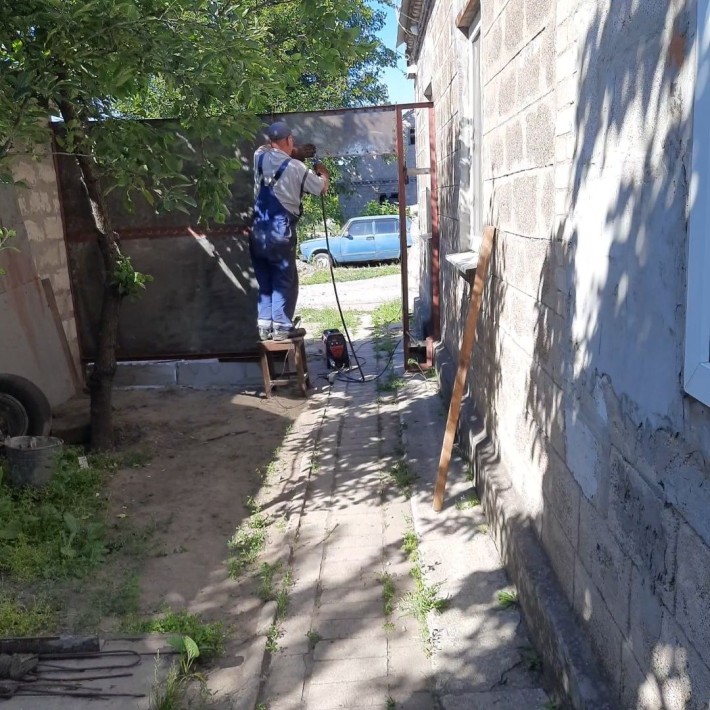 Гараж сдаю возле 16 гор.больницы на ул.Конинского - фото 1
