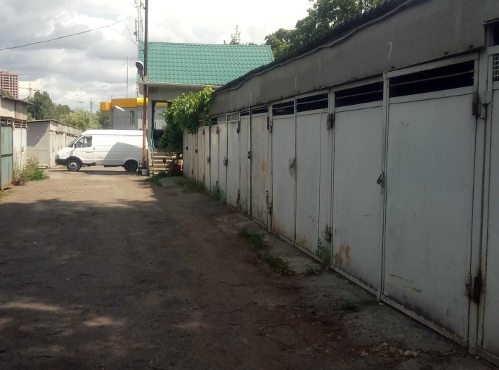 Здам гараж голосіївський район Глушкова 12 в гск Жокей - фото 1