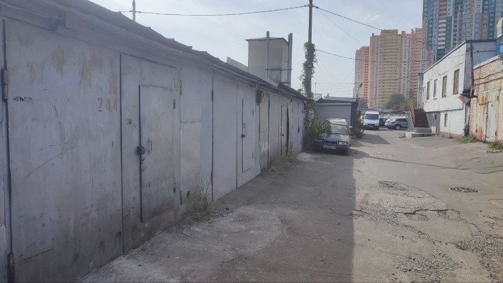 Оренда гаража Київ Оболонь Мінський Кондратюка Кульженків аренда - фото 1