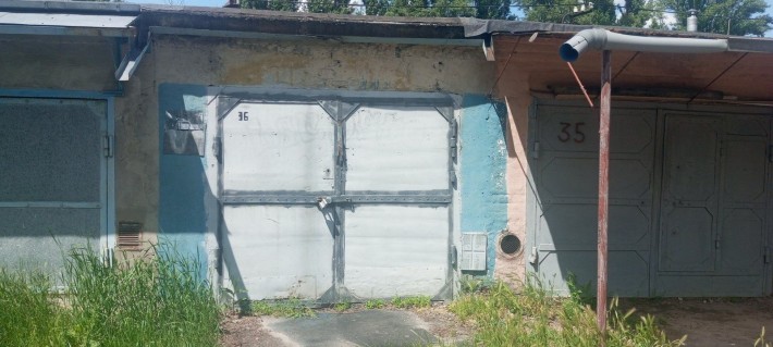 Сдам гараж 6 на 3. - фото 1