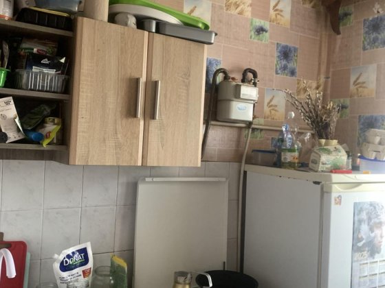 Продам срочно 1 ком на Глушо,хорошрий торг