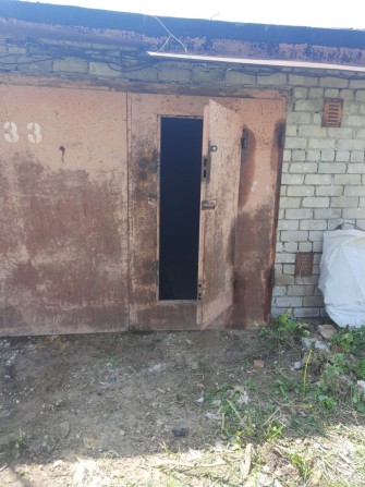 Продам гараж в кооп .Темп 1 за путями в районі БАМА. - фото 1