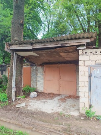 Продам  гараж (воєнний городок) район Нової Будови - фото 1