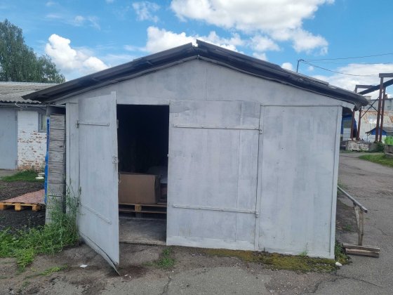 Продам металевий гараж Конотоп