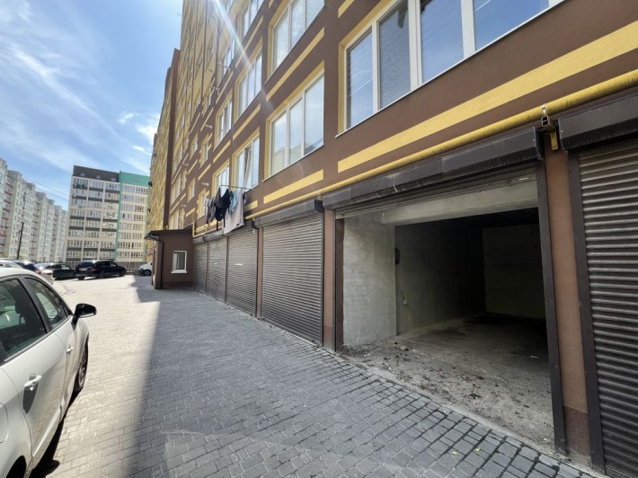 Продам Гараж Озерна ЖК Авіла Кармелюка - фото 1