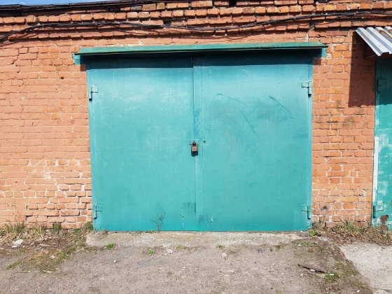 Гараж цегляний по вул.Б. Хмельницького, 61 Шептицький