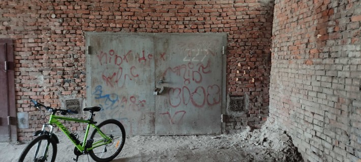 Гараж двоповерховий. ГБК 24 - фото 1