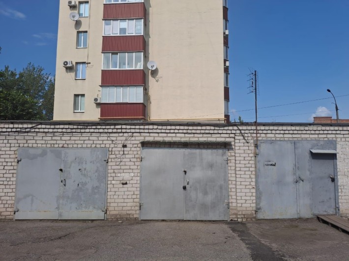 продається гараж в центрі - фото 1