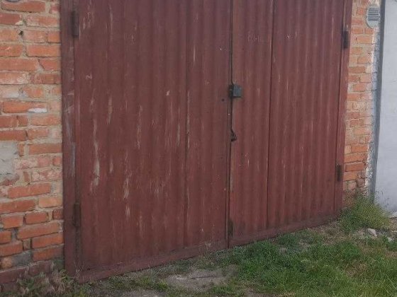 Гараж в авіамістечку Полтава