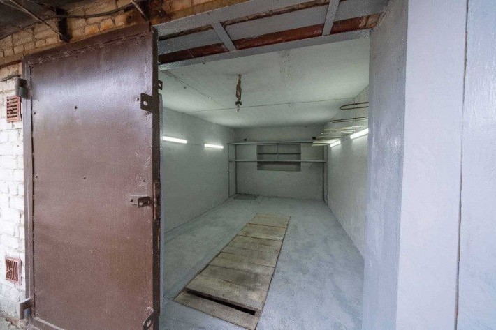 Продаж Гараж Цегла Ремонт АК35 Любецька Довга - фото 1
