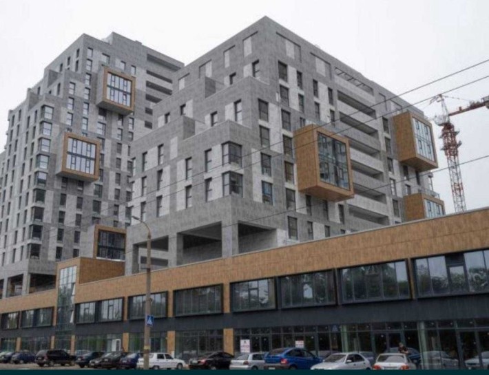 Продам паркоместо ЖК Пятый континет Победа - фото 1