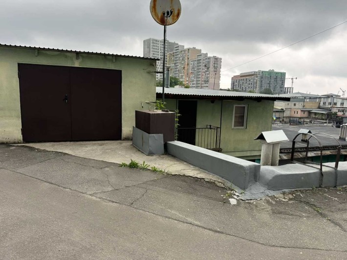 Продам гараж бокс + офіс, проспект Науки 57а - фото 1