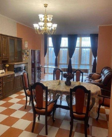 Продаж 4-кімнатної квартири, вул. Провіантська, 3 (КПІ) - фото 1