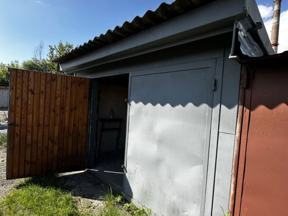 Продам чудовий Гараж АВТОКООПЕРАТИВ "БОГАТЫРСКИЙ" вул.Лугова 16 Київ