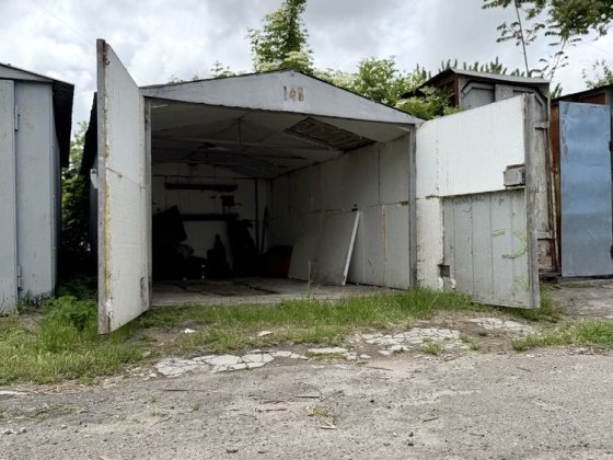 ОТЛИЧНЫЙ Гараж на Хуторской Одесса