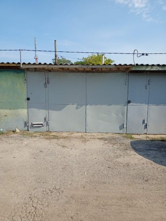 Гараж в гаражном  кооперативе "Родничок" Салтовка, ул.Ак.Павлова, - фото 1