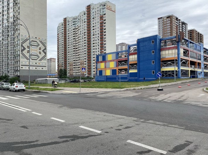 Продаж паркомісць ЖК ПАТРІОТИКА. Софії Русової - фото 1