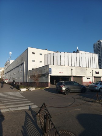 Гараж "Пунта" Кошиця жк Лебединий - фото 1