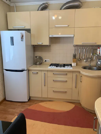 Продам двух комнатную квартиру в Корабельном районе (р-н 54 школы - фото 1