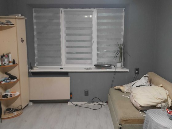 Продам срочно! Кімнату в гуртожитку з окремим душом і туалетом