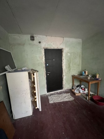 Продам кімнату  у гуртожитку (остановка індустріальна) - фото 1