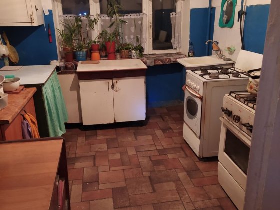 Продам дешево  кімнату у гуртожитку біля переходу!!! ! Чернигов