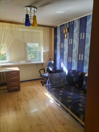 Продаж кімнати в гуртожитку вул. Мрії, метро Нивки - фото 1