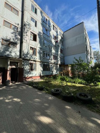 Продається кімната в гуртожитку.  Є відновлення. - фото 1