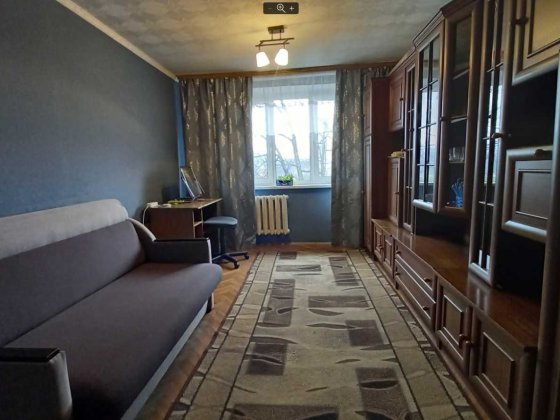 Продаж великої кімнати Залізничне шосе  49 , м.Либідська Київ