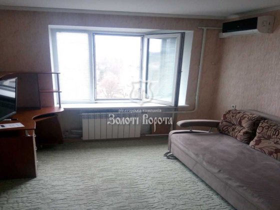 Кімната в гуртожитку. Тупікова 31/2а, Караваєві дачі Солом'янський р-н Киев