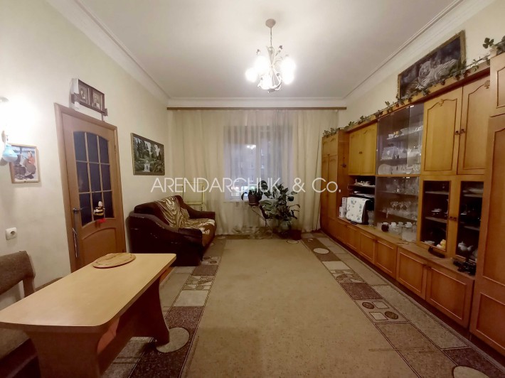Продаж кімнат в комунальній квартирі Дніпровський р-н Алматинська 91 - фото 1
