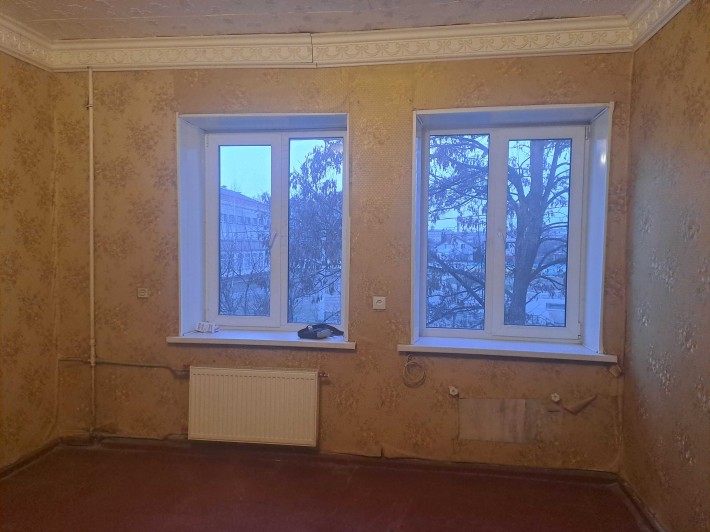 Продам комнату в коммунальной квартире со своим С/У на Холодной Горе - фото 1