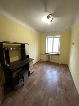 Продам гостинку 2/5 Новые Дома, ул. Ощепкова 8/2 - фото 1