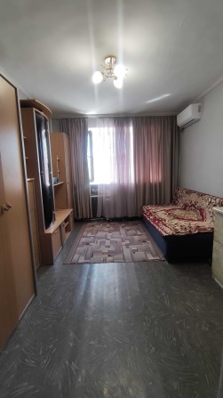 Продается комната в общежитии на улице Радостная вблизи Дома Мебели. - фото 1