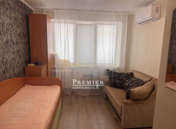 Продам виділену кімнату, Кримський бульвар - фото 1