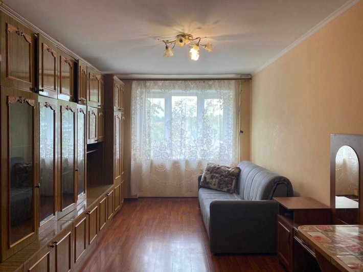 Комната в зелёном районе Черёмушек на ул. Инглези - фото 1
