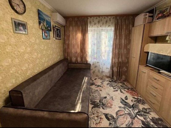 Продаж 2-к квартири вул. Макіївська 2 Київ