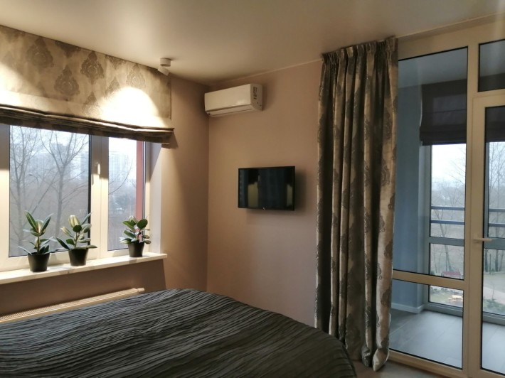 Продається 2к квартира 70 м2 ЖК Севен, Дніпровська набережна 16 Г - фото 1