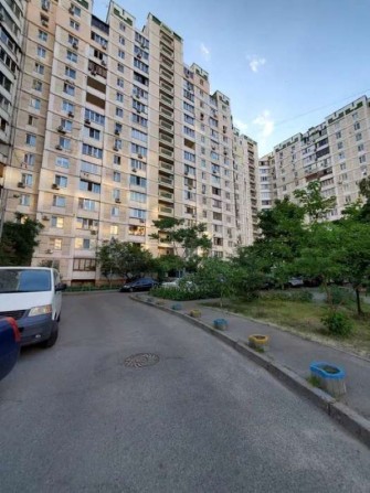Продаж 1-к квартири вул. Вишняківська 7б - фото 1