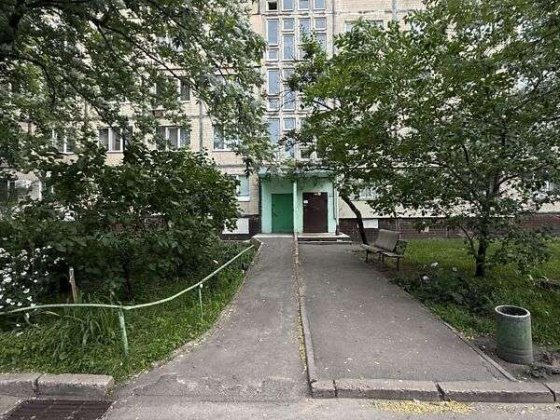 Продаж 2-к квартири вул. Березняківська 38 Киев