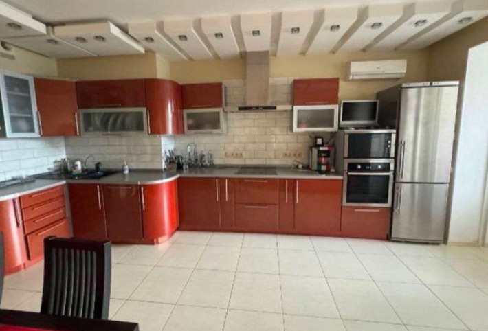 Продаж 2-к квартири вул. Ахматової Анни 35а - фото 1