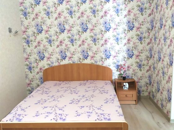 Сдам ПОСУТОЧНО 1 комнатную