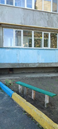 СРОЧНО    Трехкомнатная квартира - фото 1