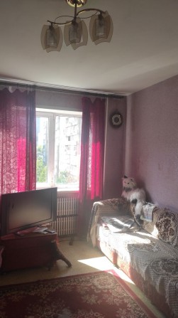 СРОЧНО ПРОДАМ 3 комнатную квартиру на левом берегу, район Бомбы - фото 1