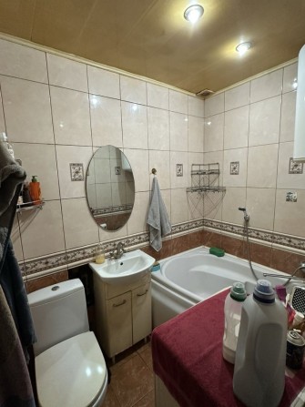 Продам трех комнатную квартиру  на Васыля Стуса - фото 1