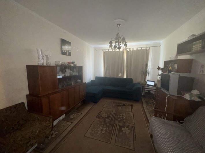Продам 3-ком.кв Левый берег, 10 мкрн/возле Монтаны - фото 1