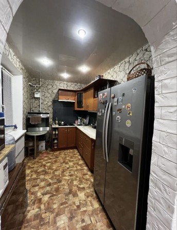 Продам квартиру лівий берег 4 мкр - фото 1