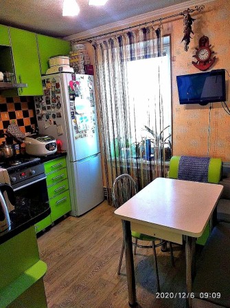Продам 2 кім кв в м Дергачі - фото 1
